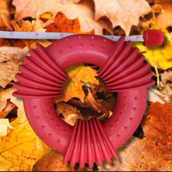 2/20$ DOG RUBBER ROUND TOY RED HARD WITH SOFT EXTERIOR.  5 IN X 1.5 IN NEW - Picture 3 of 3